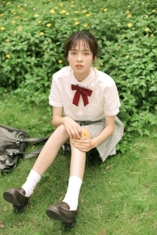 电车魔女在线播放